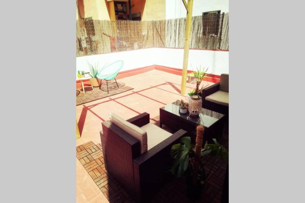 M1 Cool Loft 1 Min Walk To Metro 15 Min Center By Metro Apartment Esplugues de Llobregat Ngoại thất bức ảnh